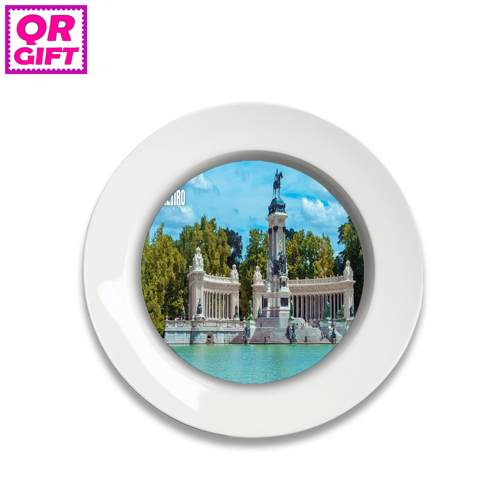 Plato - Estanque del Retiro de Madrid